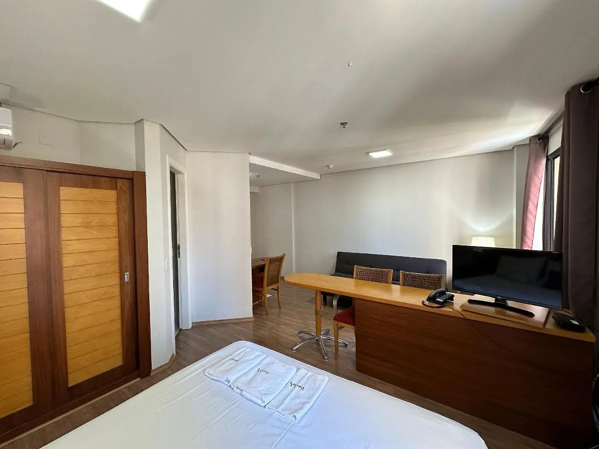Trevizzo Hotel Mercure Moema São Paulo