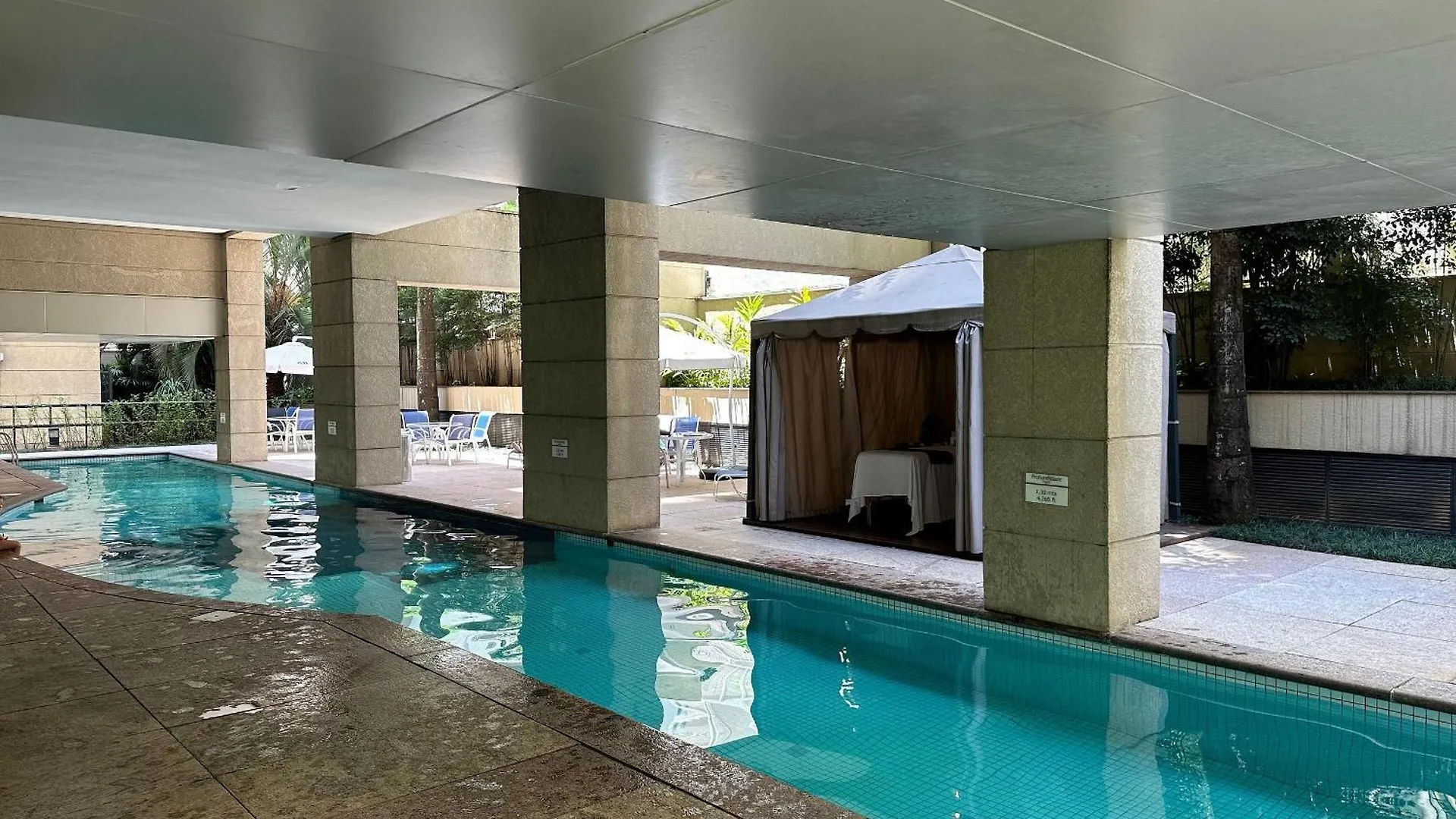Trevizzo Hotel Mercure Moema São Paulo Brasil
